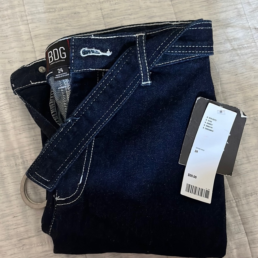 NWT URBAN OUTFITTERS DARK JEANS